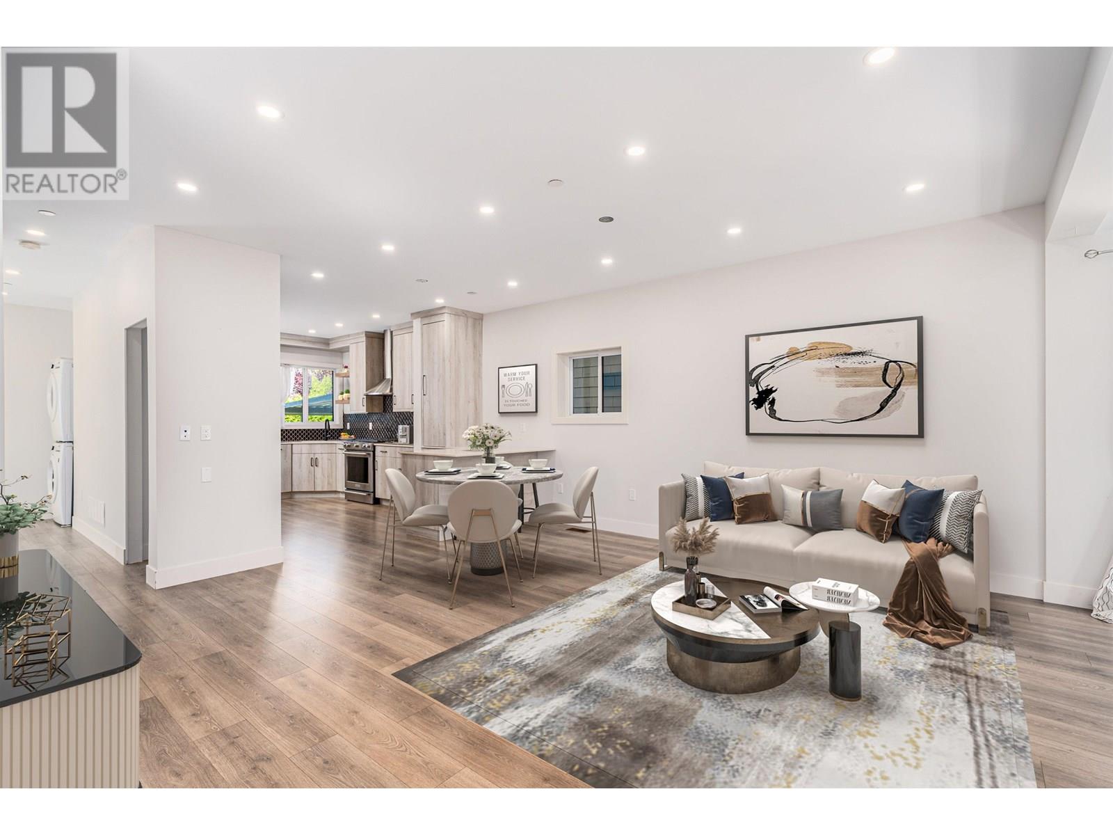 Property at 3011 W 7TH AVENUE image 4