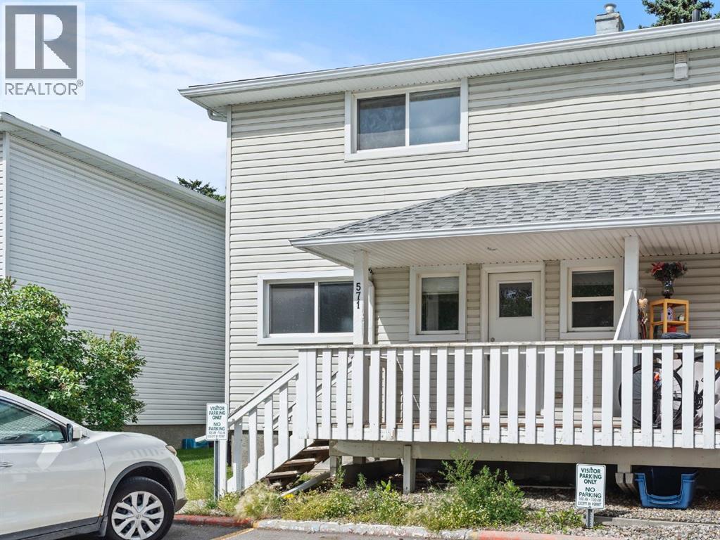 Property at 571 Killarney Glen Court SW image 2