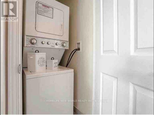1001 - 339 Rathburn Road W, Mississauga, Ontario  L5B 0K6 - Photo 5 - W12323387