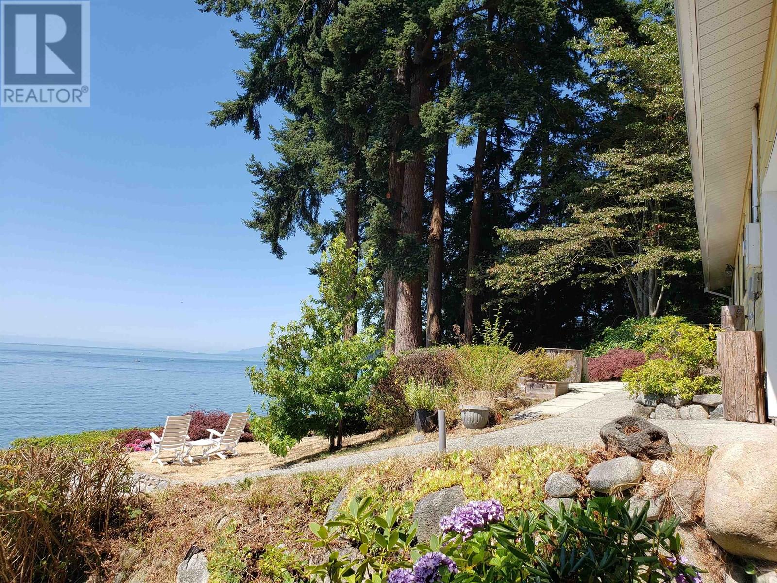 Property at 1714 OCEAN BEACH ESPLANADE image 3