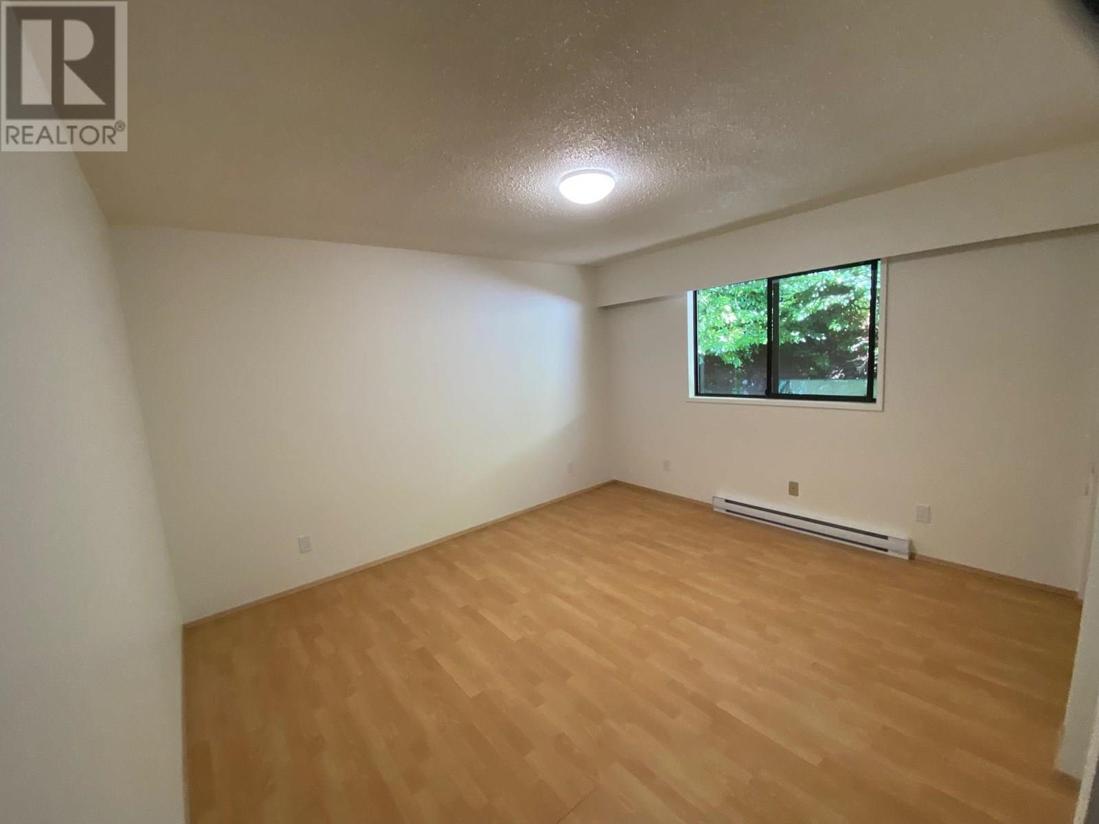 1714 Ocean Beach Esplanade, Gibsons, British Columbia  V0N 1V5 - Photo 21 - R3033258
