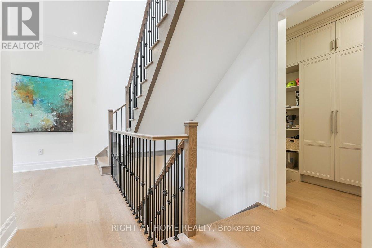 317 Tudor Avenue, Oakville, Ontario  L6K 0H3 - Photo 26 - W12323400