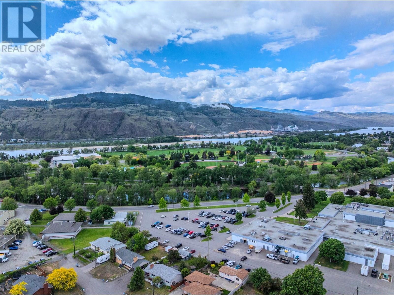 918 Kirkland Place, Kamloops, British Columbia  V2B 3Y6 - Photo 6 - 10355983