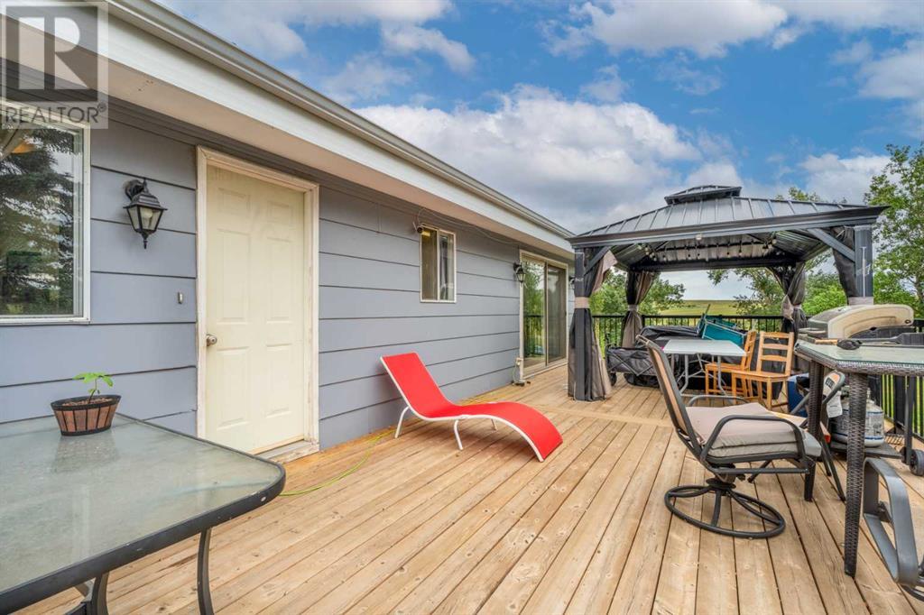 70029 7 Highway W, Rural Foothills County, Alberta  T1S 1A2 - Photo 7 - A2240295