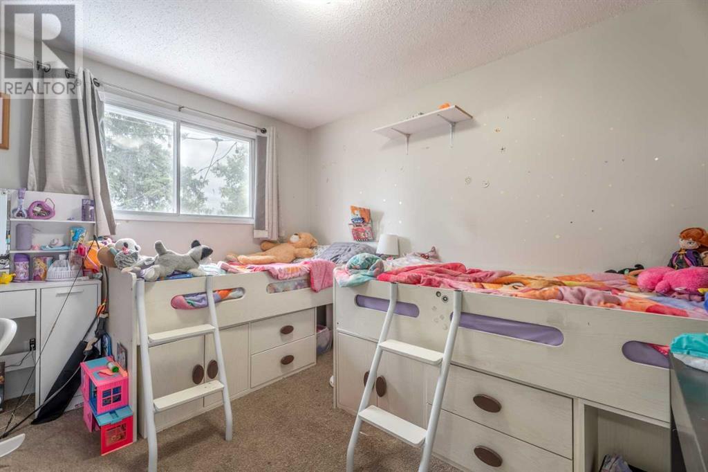 70029 7 Highway W, Rural Foothills County, Alberta  T1S 1A2 - Photo 20 - A2240295