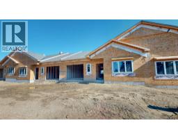 821 7 Avenue W, Cardston, Ca