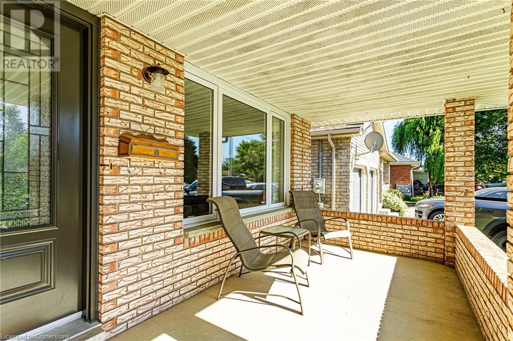 Photo 3 of 42 for 982 Dearness Drive