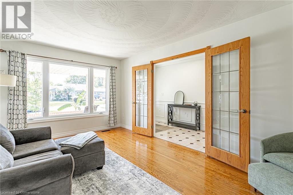 Photo 8 of 42 for 982 Dearness Drive