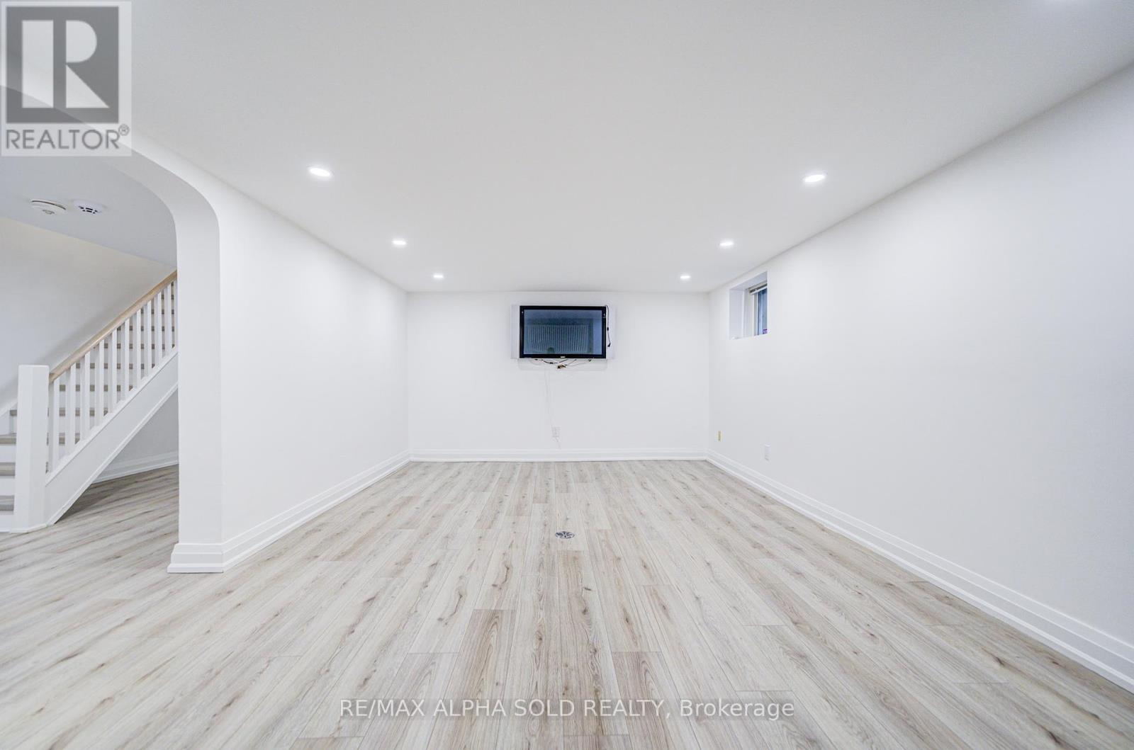 3 Silverwood Avenue, Toronto, Ontario  M5P 1W3 - Photo 39 - C12323444