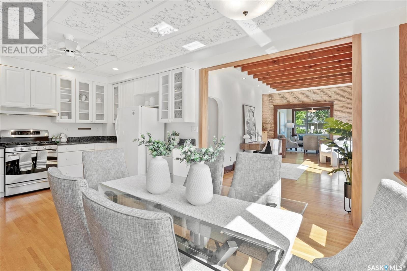 Property at 1040 Aird STREET image 1