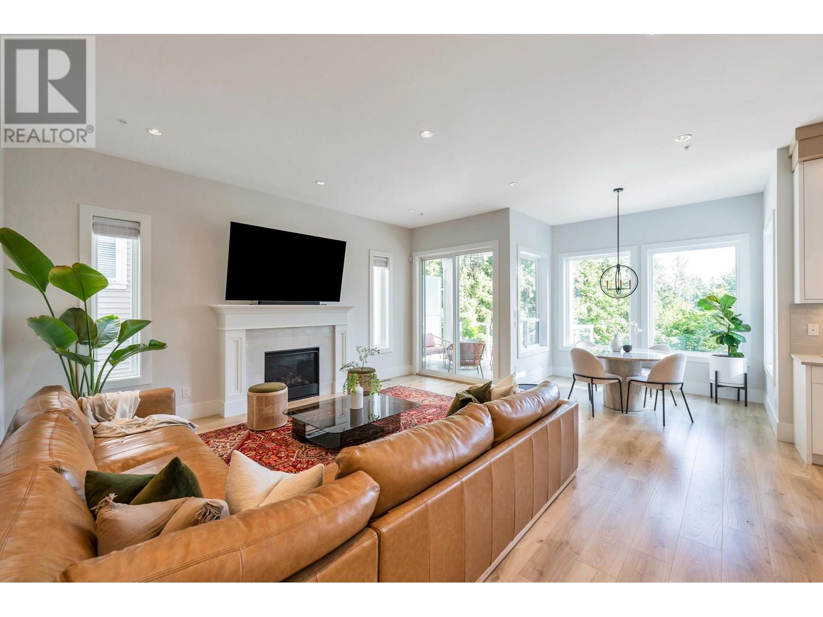 Property at 11158 243B STREET image 4