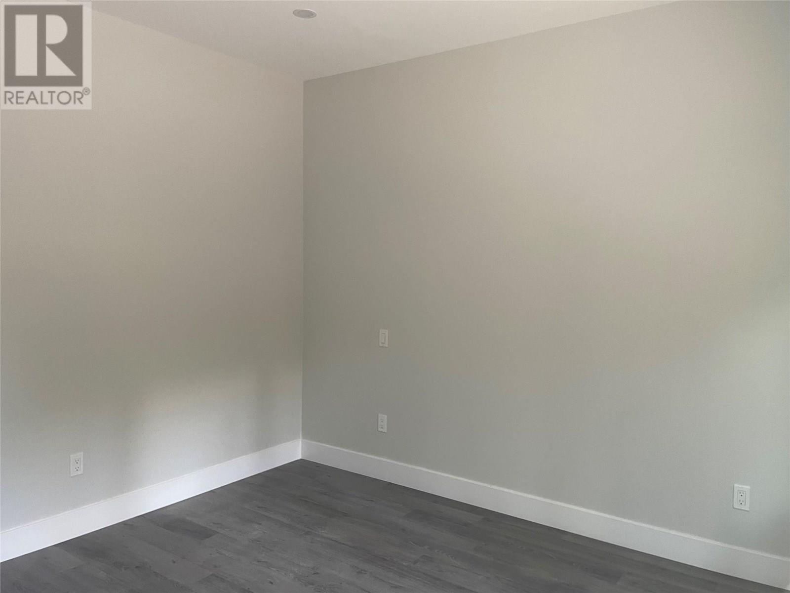 160 3rd Avenue, Christina Lake, British Columbia  V0H 1E0 - Photo 17 - 10358174