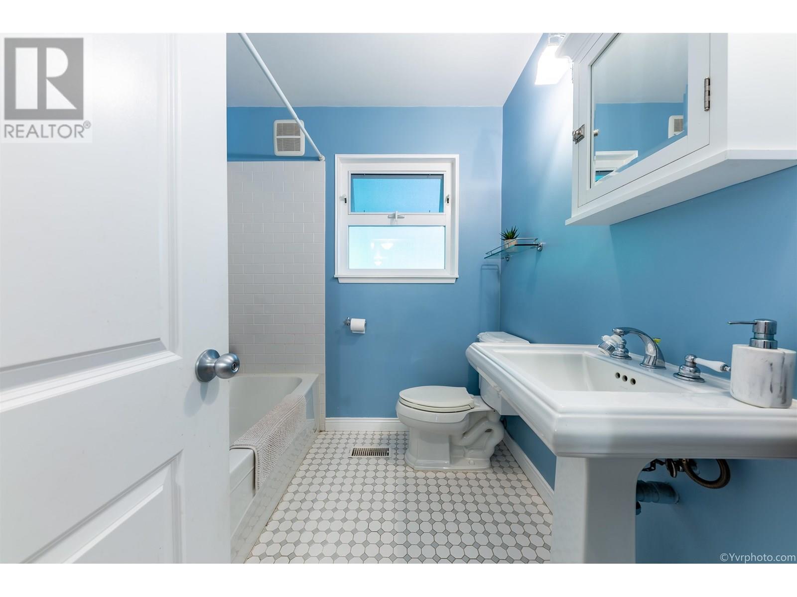 769 Westcot Place, West Vancouver, British Columbia  V7S 1P1 - Photo 23 - R2992645