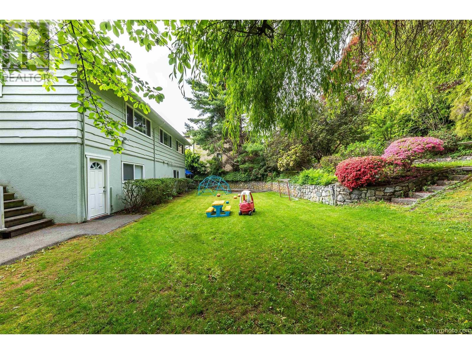 769 Westcot Place, West Vancouver, British Columbia  V7S 1P1 - Photo 25 - R2992645