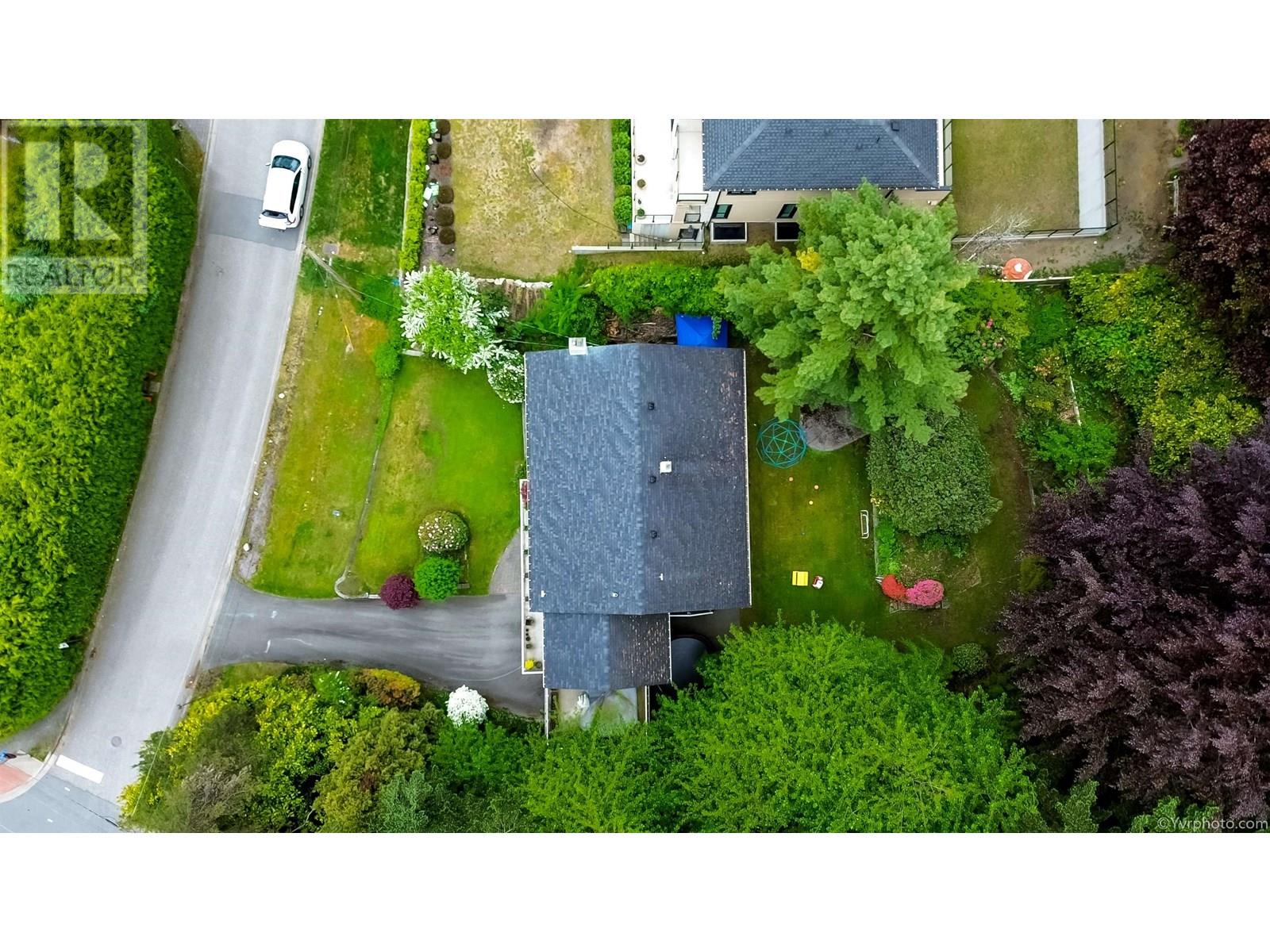 769 Westcot Place, West Vancouver, British Columbia  V7S 1P1 - Photo 31 - R2992645
