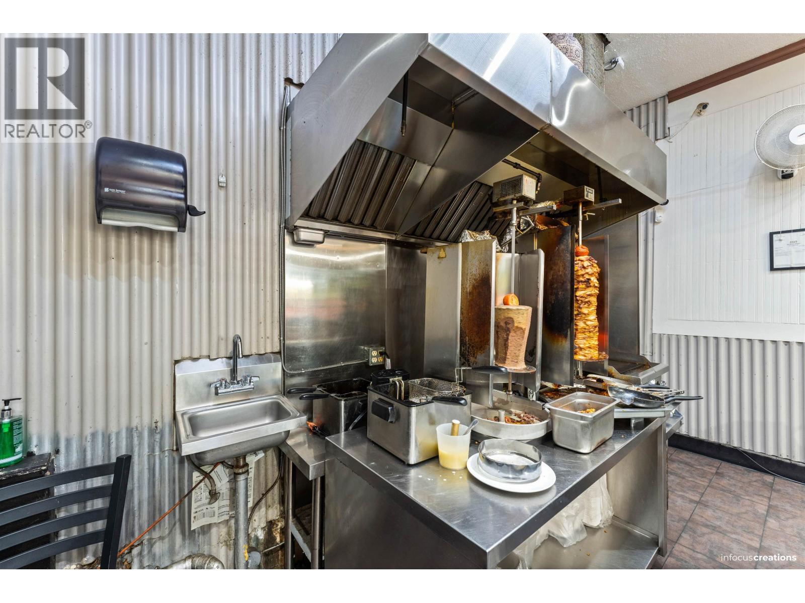 1937 Cornwall Street, Vancouver, British Columbia  V6J 1C8 - Photo 29 - C8070960