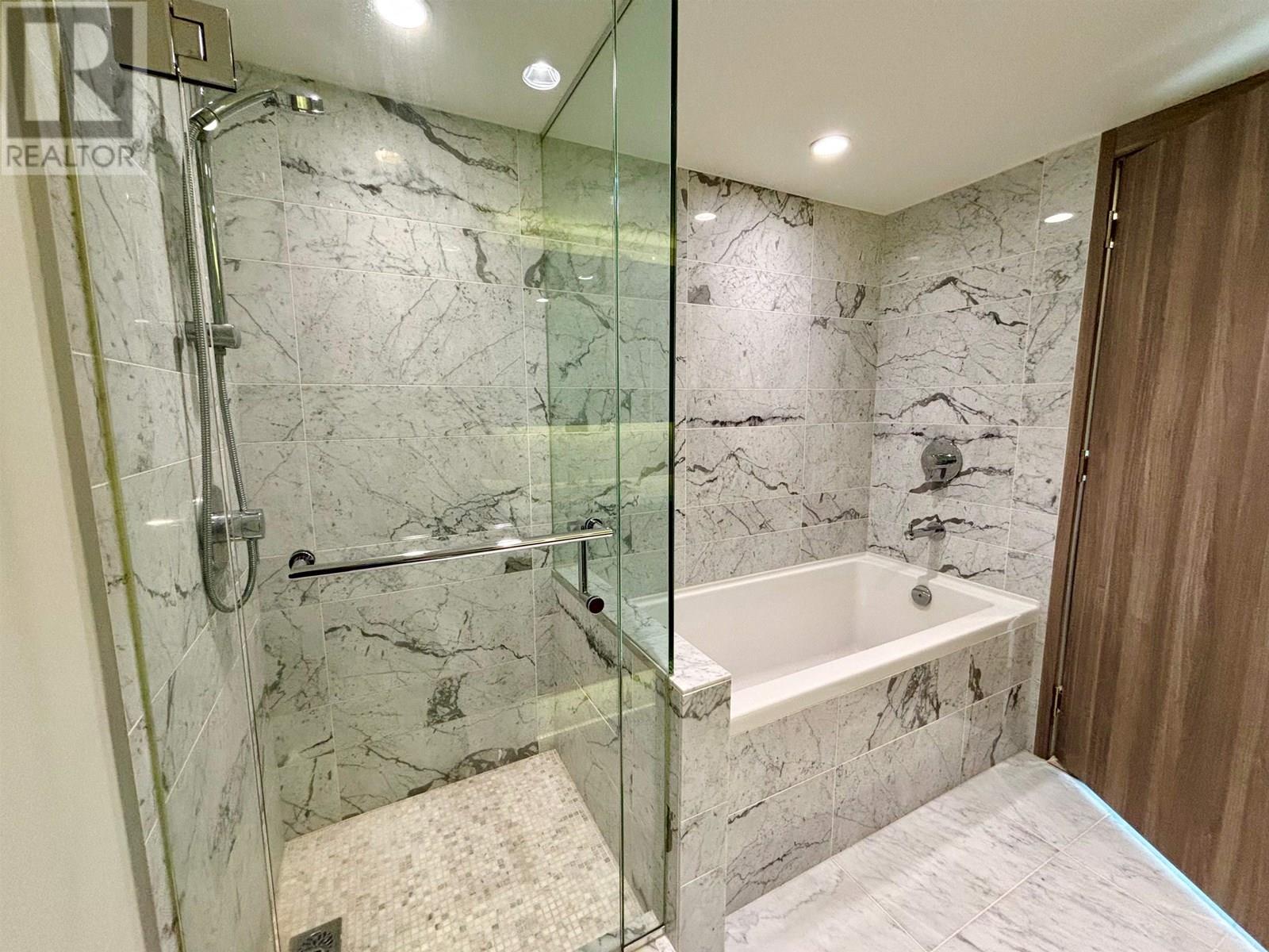 Listing Picture 11 of 23 : 720 433 SW MARINE DRIVE, Vancouver / 溫哥華 - 魯藝地產 Yvonne Lu Group - MLS Medallion Club Member