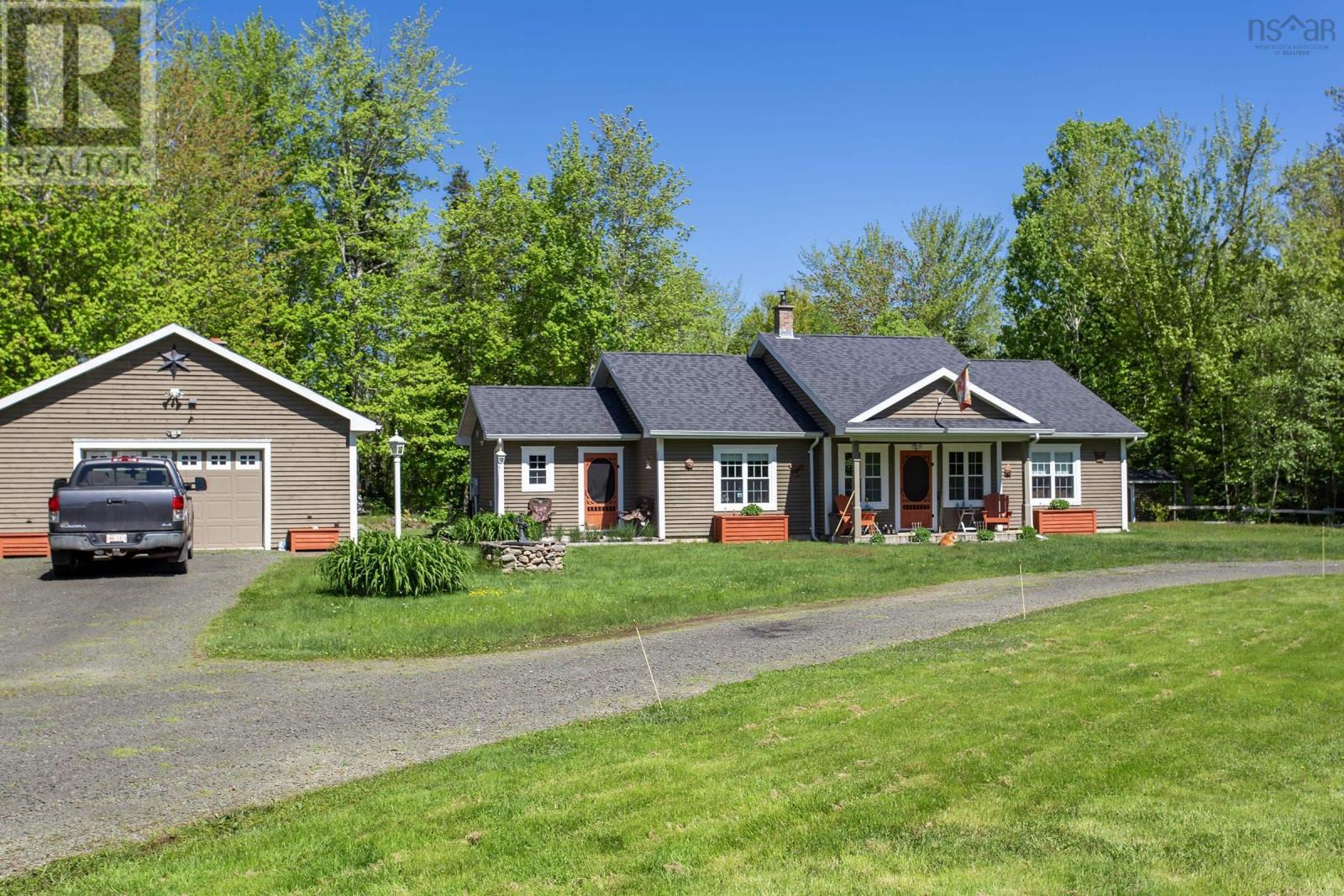 188 Fitch Road, Lawrencetown, Nova Scotia  B0S 1M0 - Photo 12 - 202512452