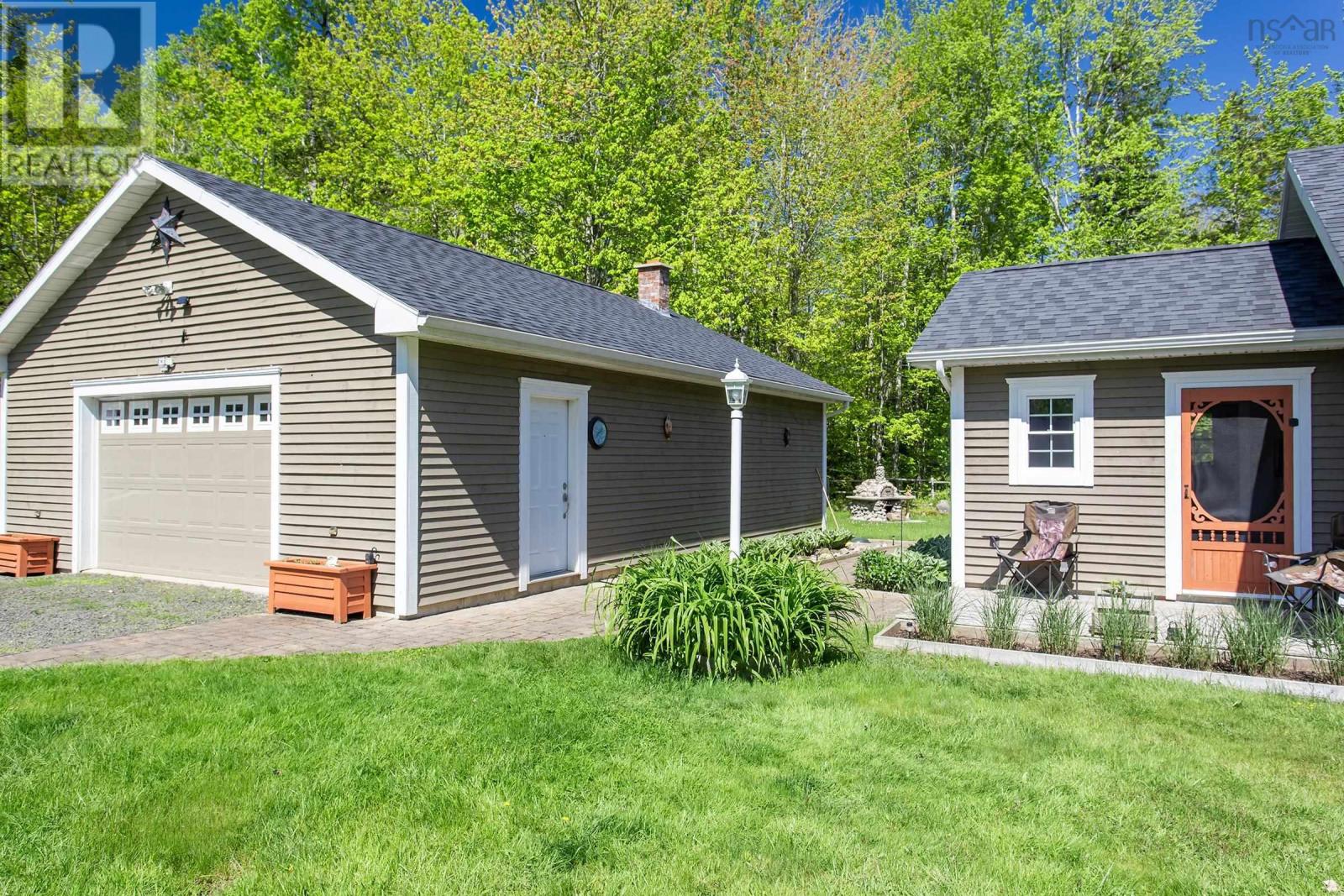 188 Fitch Road, Lawrencetown, Nova Scotia  B0S 1M0 - Photo 15 - 202512452