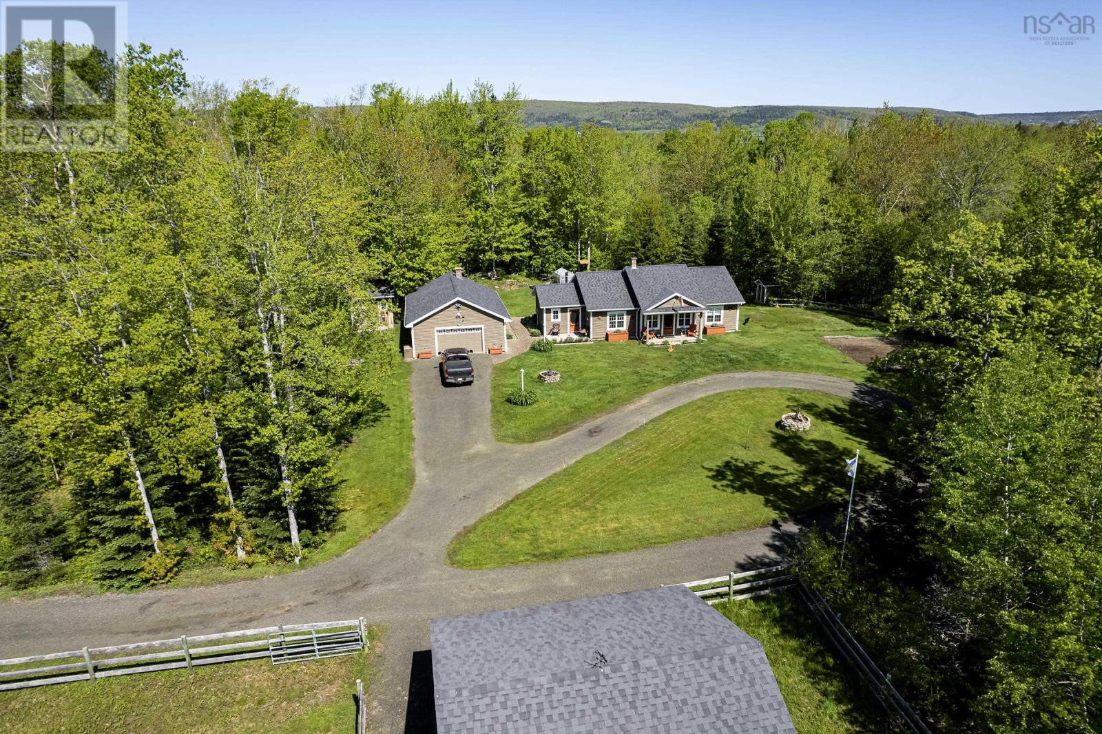 188 Fitch Road, Lawrencetown, Nova Scotia  B0S 1M0 - Photo 6 - 202512452