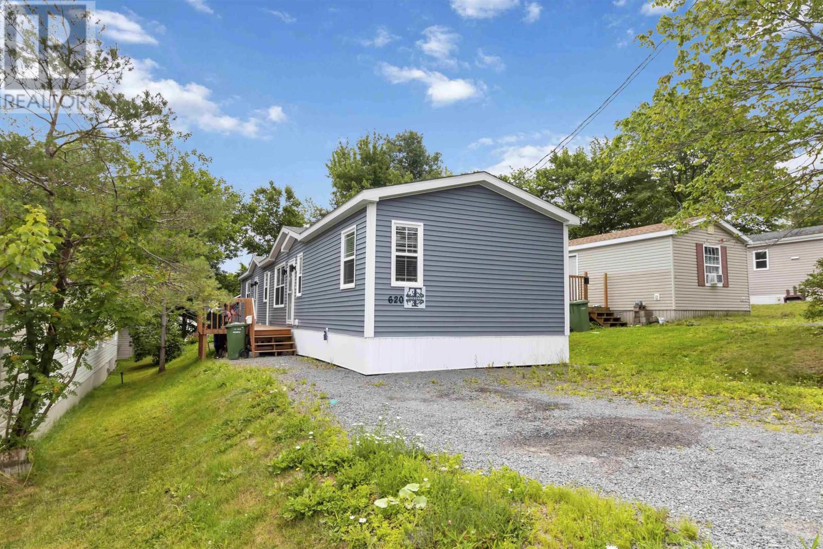 620 Macdonald Street, Beaver Bank, Nova Scotia  B4E 1N3 - Photo 1 - 202517882