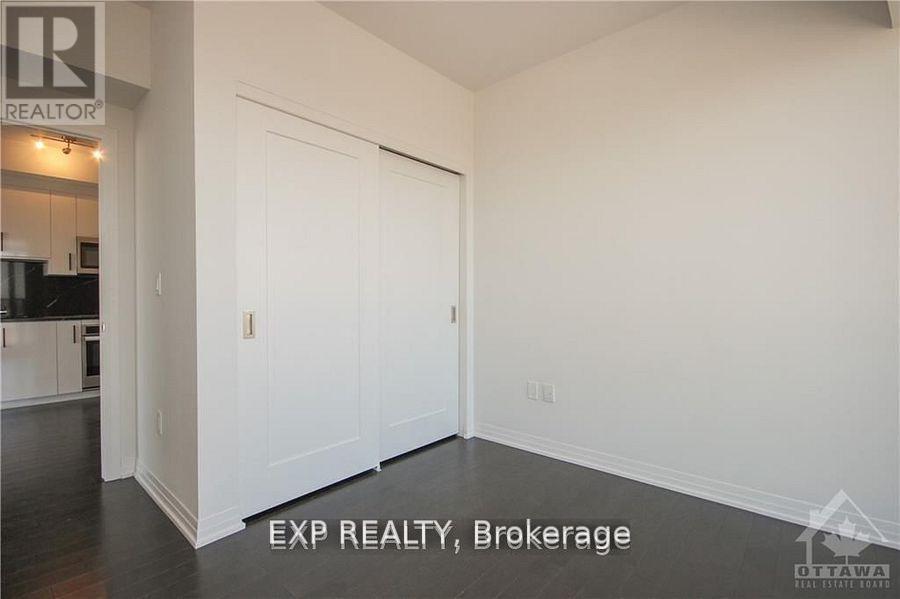 3702 - 805 Carling Avenue, Ottawa, Ontario  K1S 5W9 - Photo 13 - X12323485