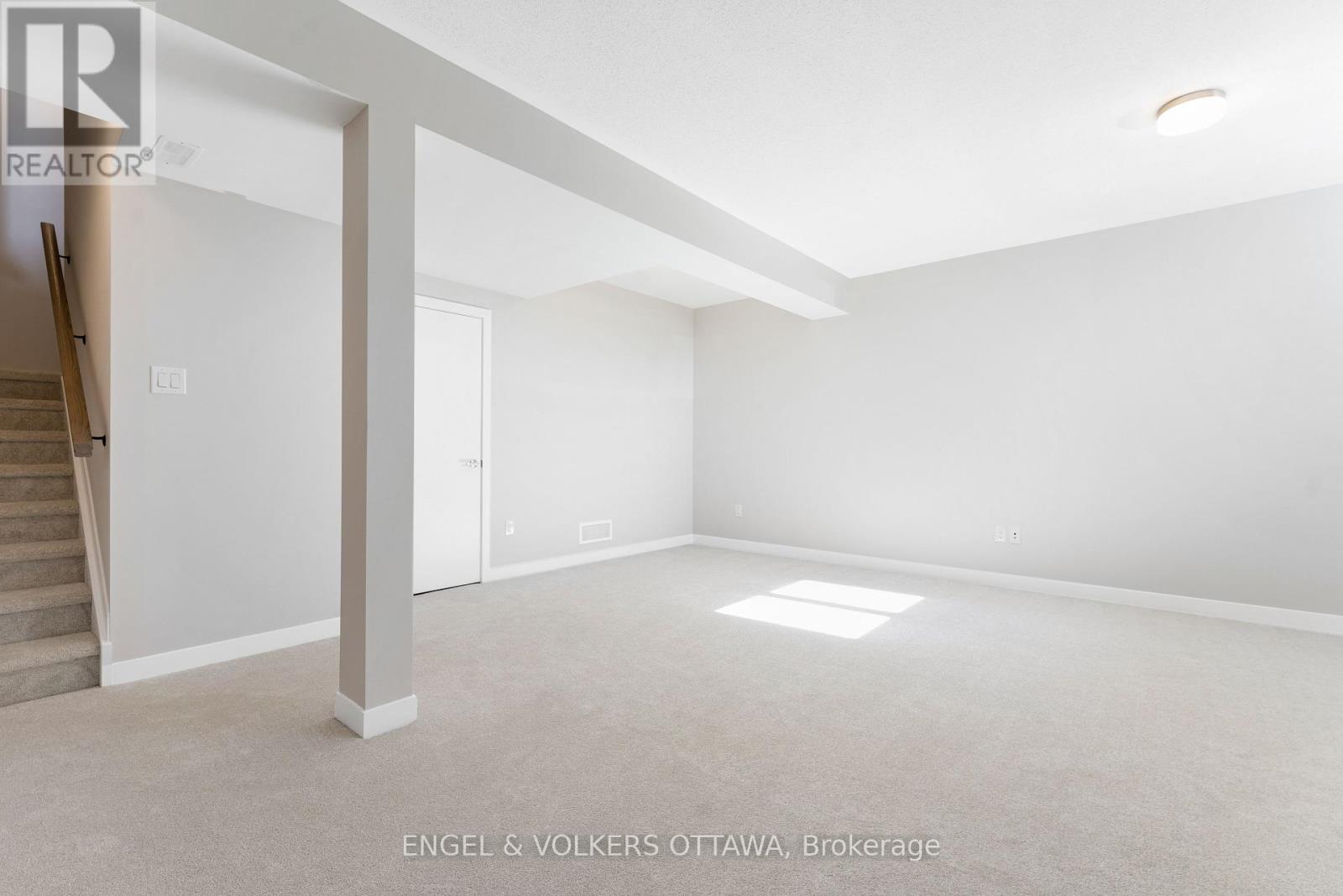 328 Catsfoot Walk, Ottawa, Ontario  K2J 7G7 - Photo 25 - X12323535