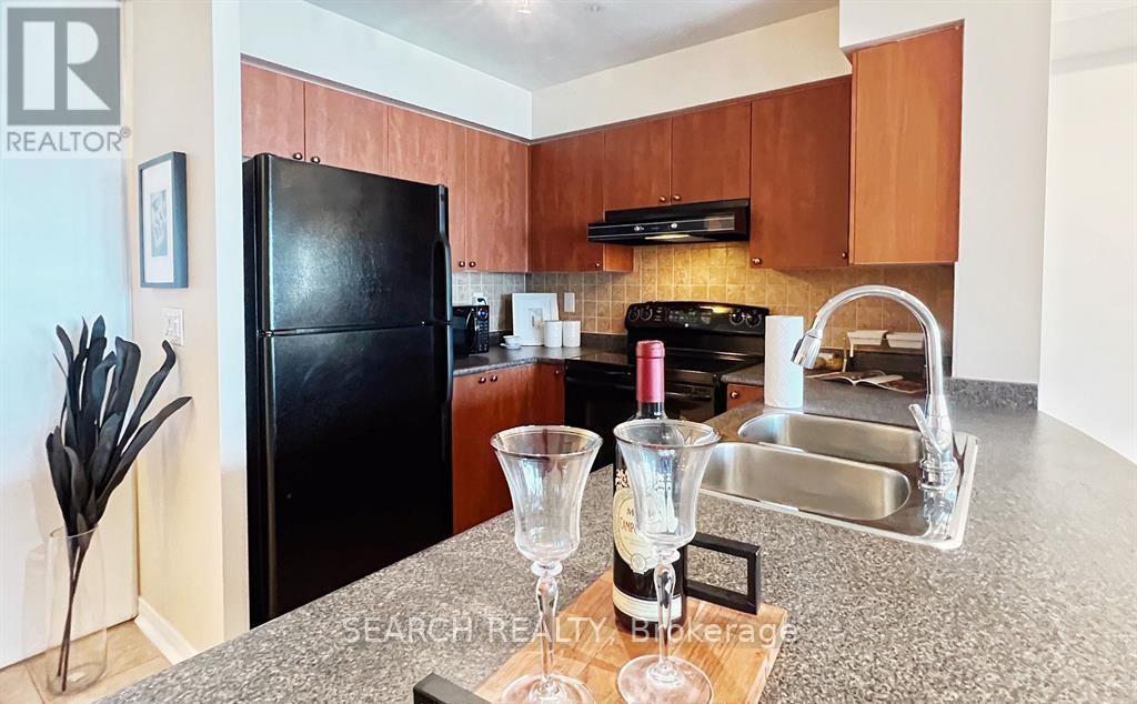 2201 - 5508 Yonge Street, Toronto, Ontario  M2N 7L2 - Photo 8 - C12323525