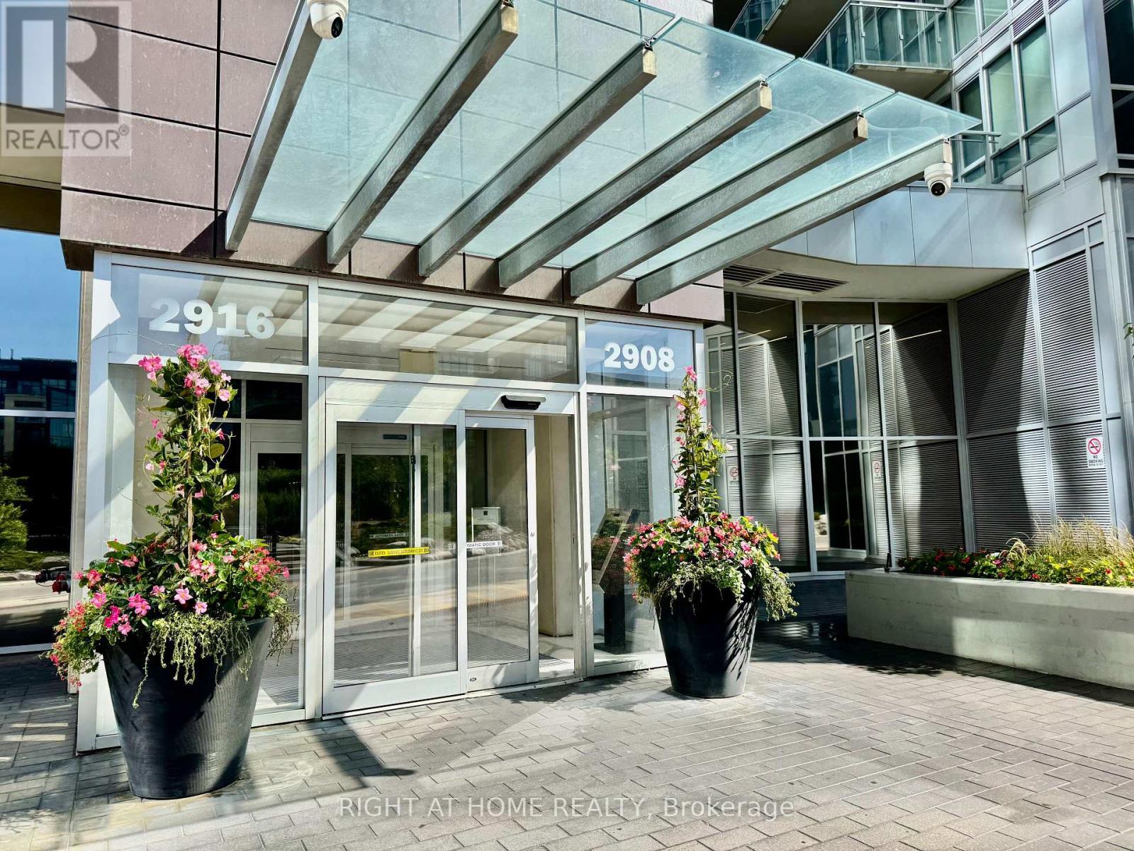 3709 - 2908 Highway 7 Road E, Vaughan, Ontario  L4K 0K5 - Photo 23 - N12323499