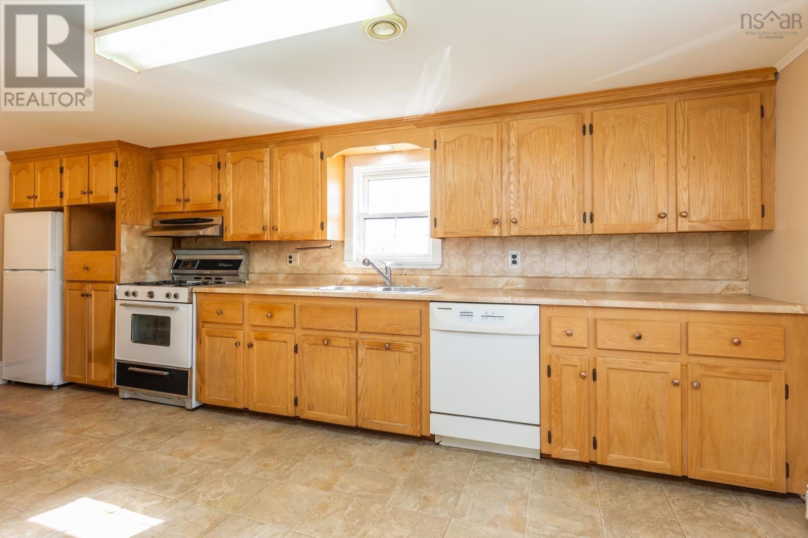 288 Pitman Road, South Ohio, Nova Scotia  B5A 5N2 - Photo 5 - 202516299