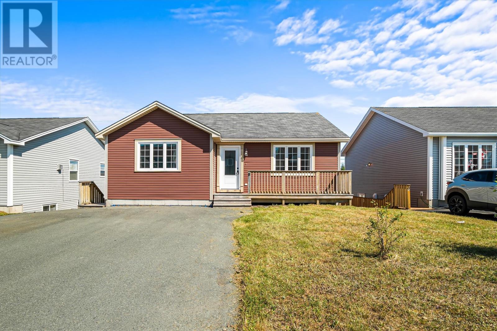 Property at 8 Mayfair Avenue image 1