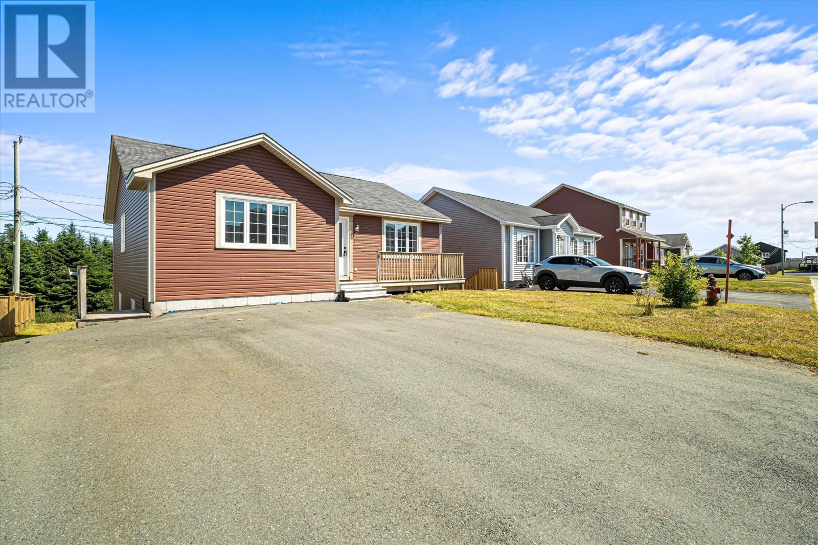 Property at 8 Mayfair Avenue image 3