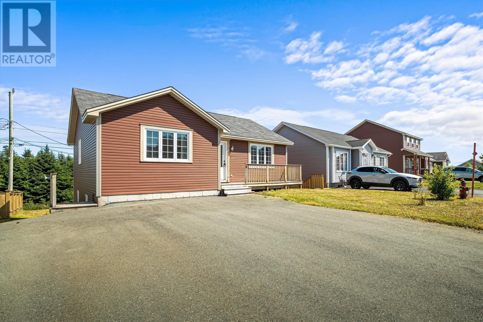 Property at 8 Mayfair Avenue image 4