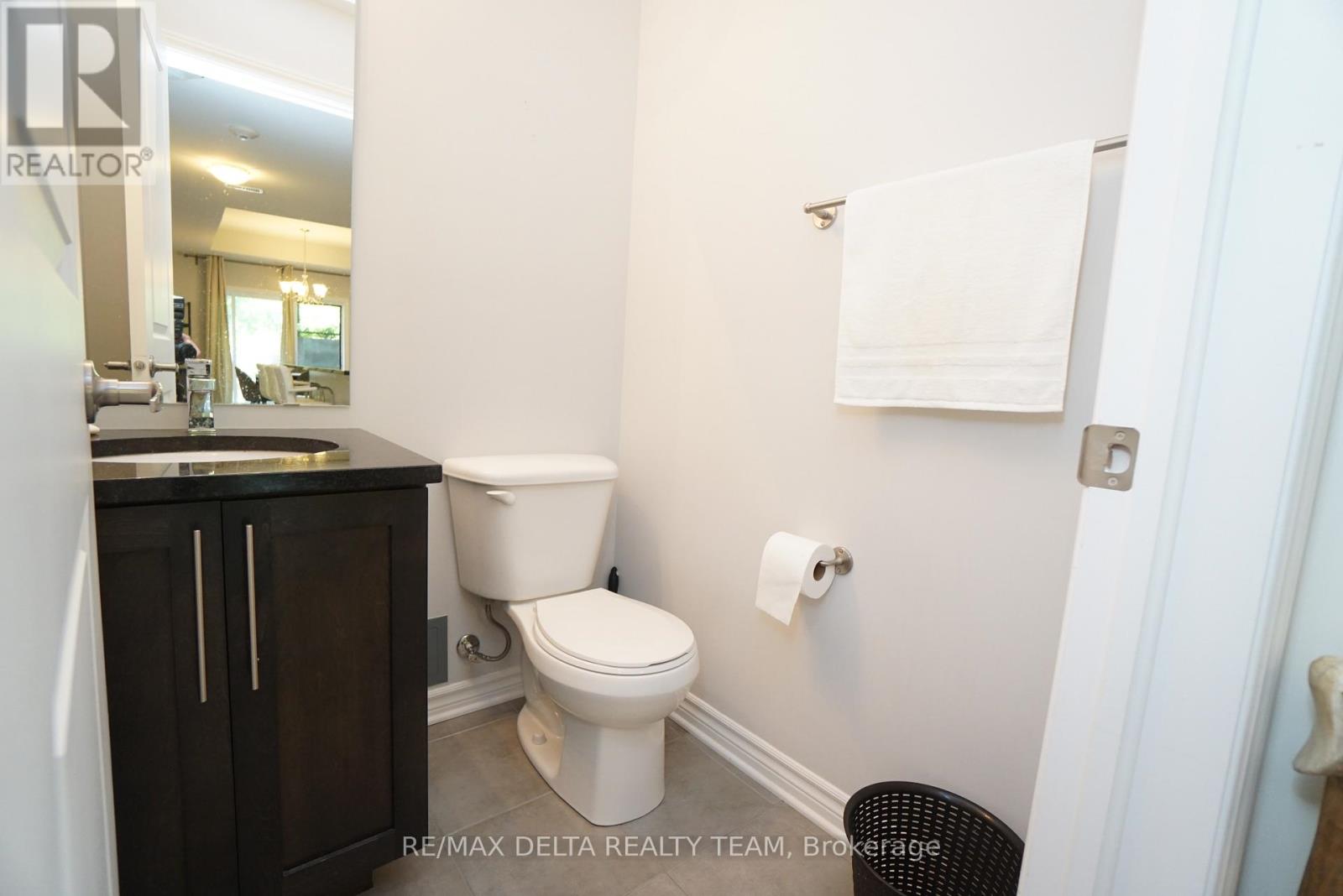 1 - 80 Prestige Circle, Ottawa, Ontario  K4A 0Y1 - Photo 12 - X12323559