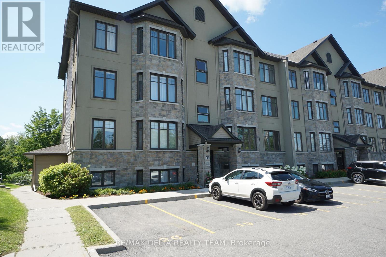 1 - 80 Prestige Circle, Ottawa, Ontario  K4A 0Y1 - Photo 2 - X12323559