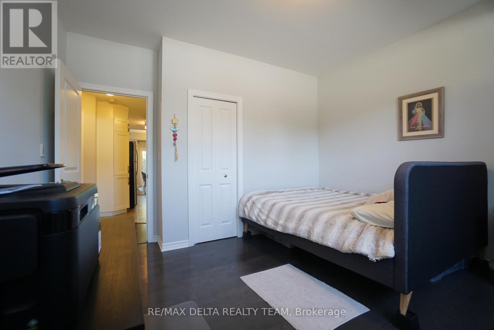 1 - 80 Prestige Circle, Ottawa, Ontario  K4A 0Y1 - Photo 26 - X12323559