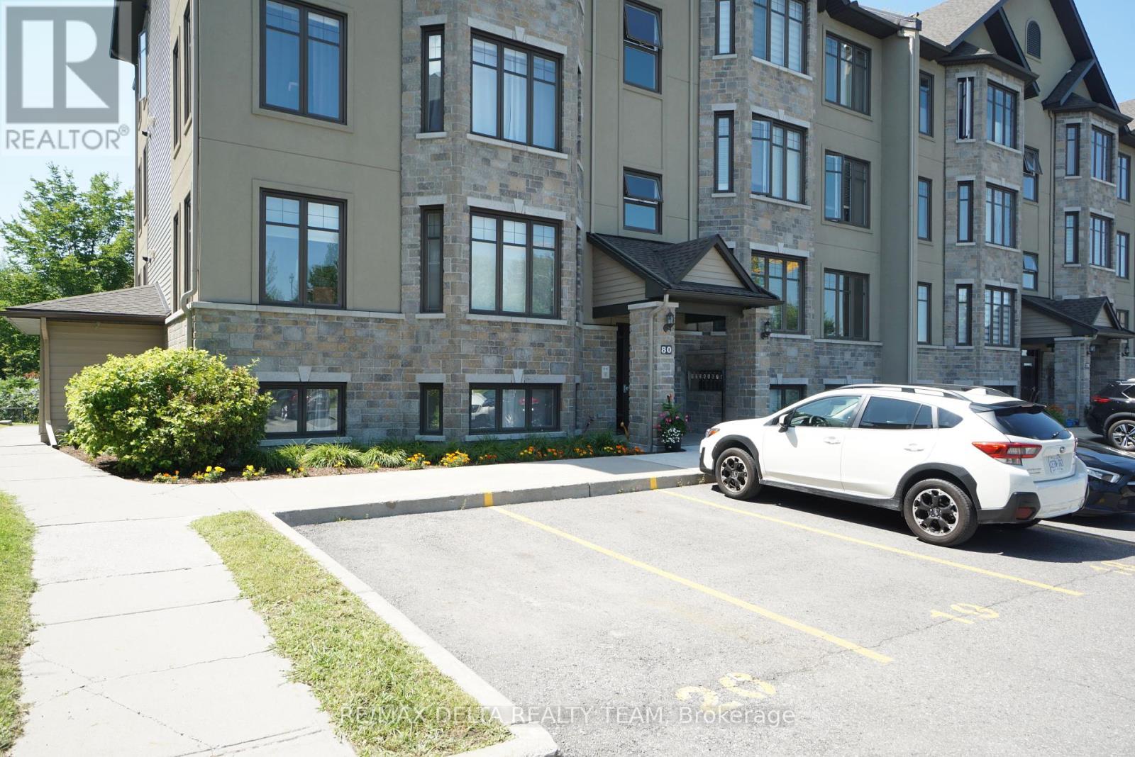 1 - 80 Prestige Circle, Ottawa, Ontario  K4A 0Y1 - Photo 3 - X12323559