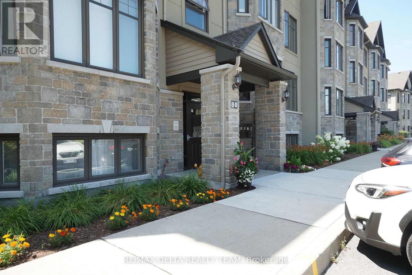 1 - 80 Prestige Circle, Ottawa, Ontario  K4A 0Y1 - Photo 4 - X12323559