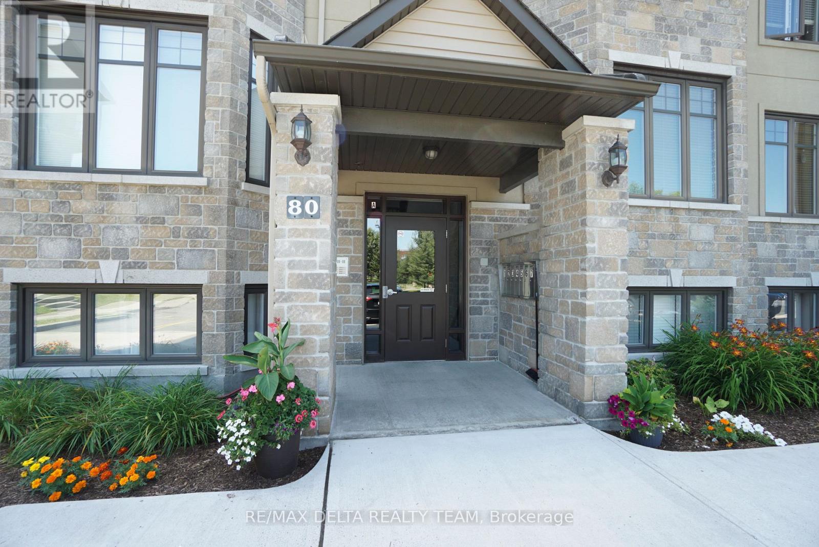 1 - 80 Prestige Circle, Ottawa, Ontario  K4A 0Y1 - Photo 5 - X12323559