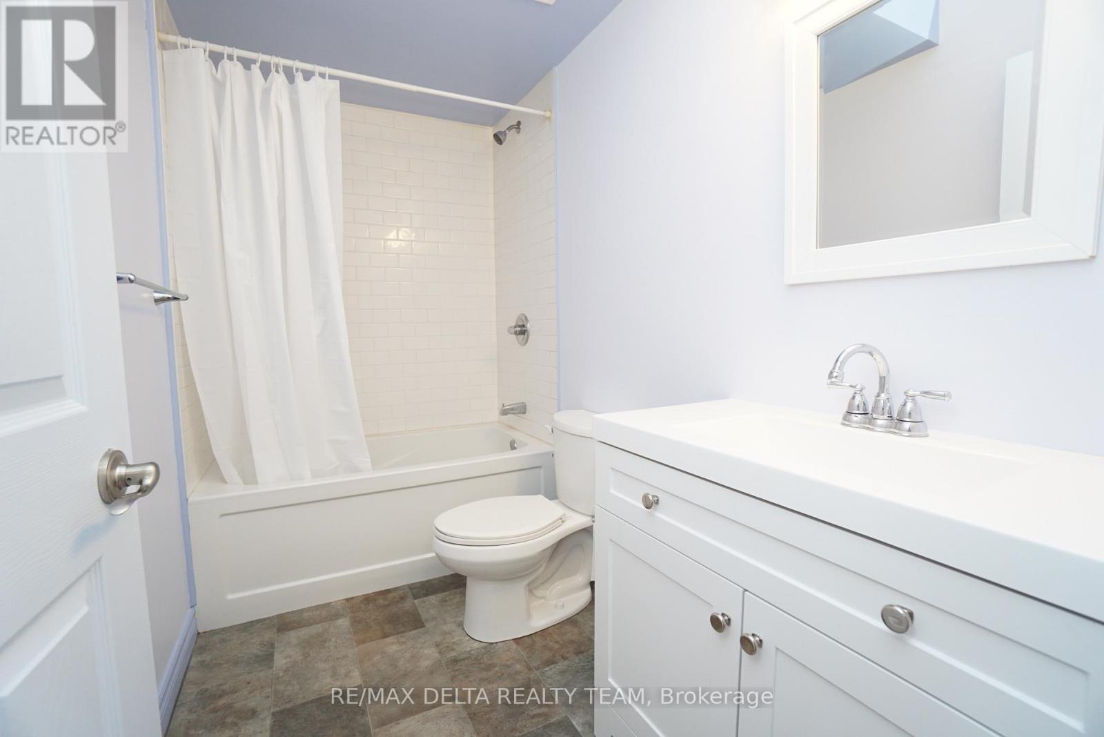 498 Moodie Drive, Ottawa, Ontario  K2H 8A7 - Photo 26 - X12323563