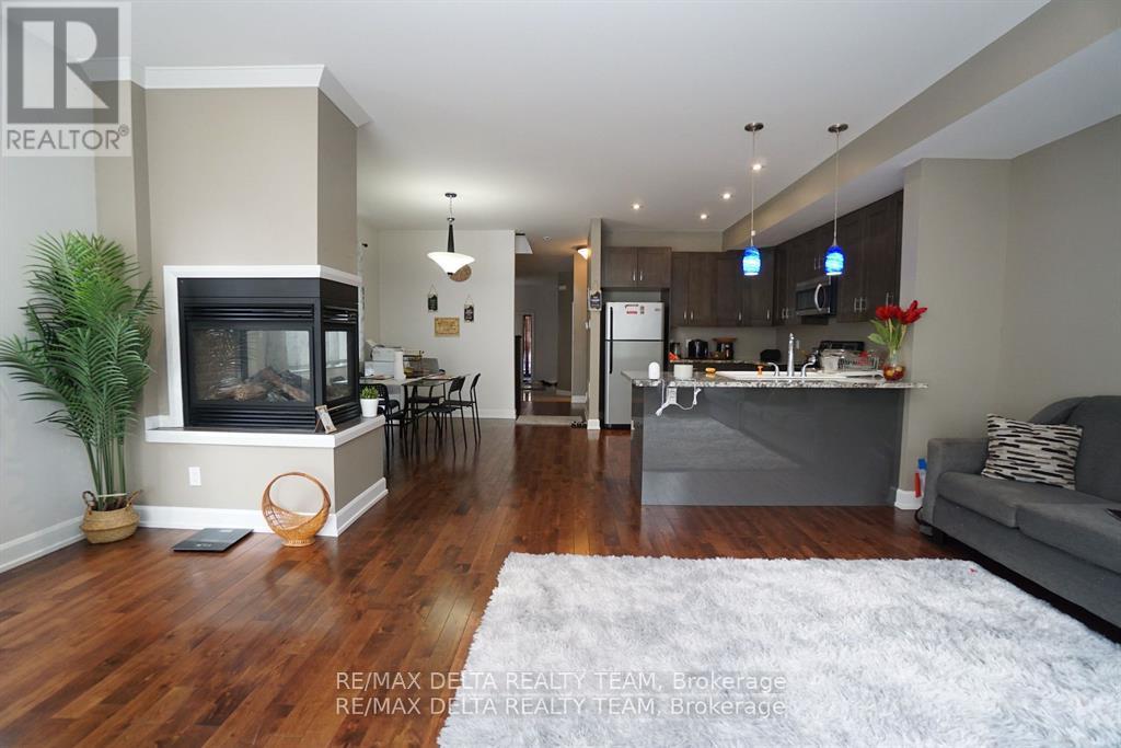 Property at 498 MOODIE DRIVE image 4