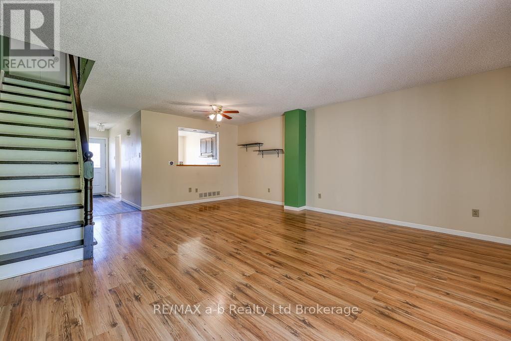 20 - 275 George Street, Ingersoll, Ontario  N5C 4A9 - Photo 4 - X12286639