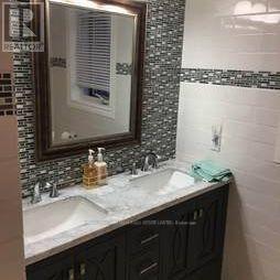313 Murray Ross Parkway, Toronto, Ontario  M3J 3N8 - Photo 18 - W12295123