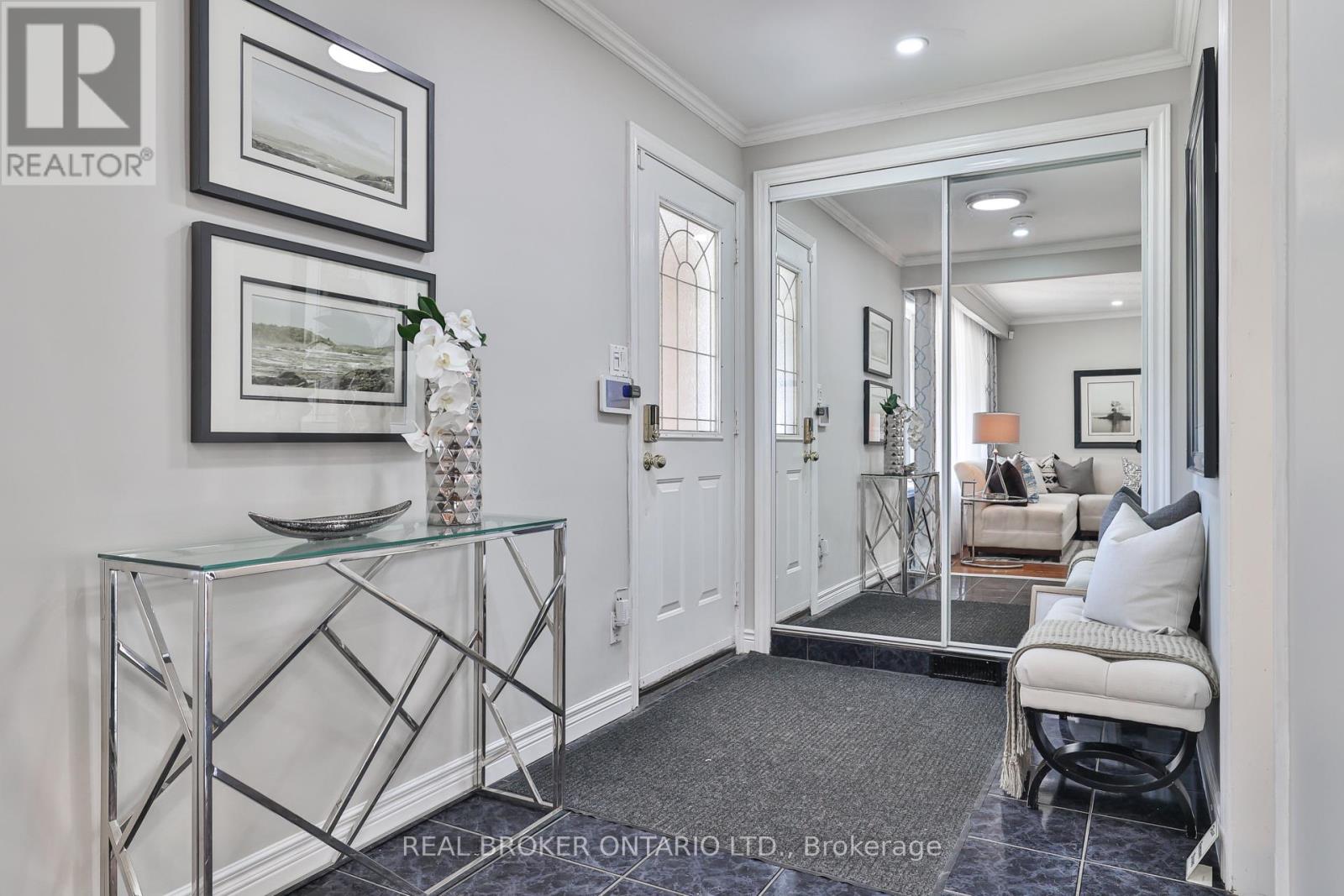 Property at 34 ALPACA DRIVE image 2