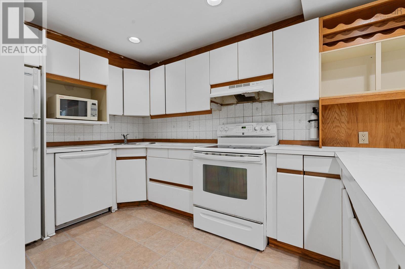 6040 Charles Street, Halifax, Nova Scotia  B3K 1L1 - Photo 24 - 202516486