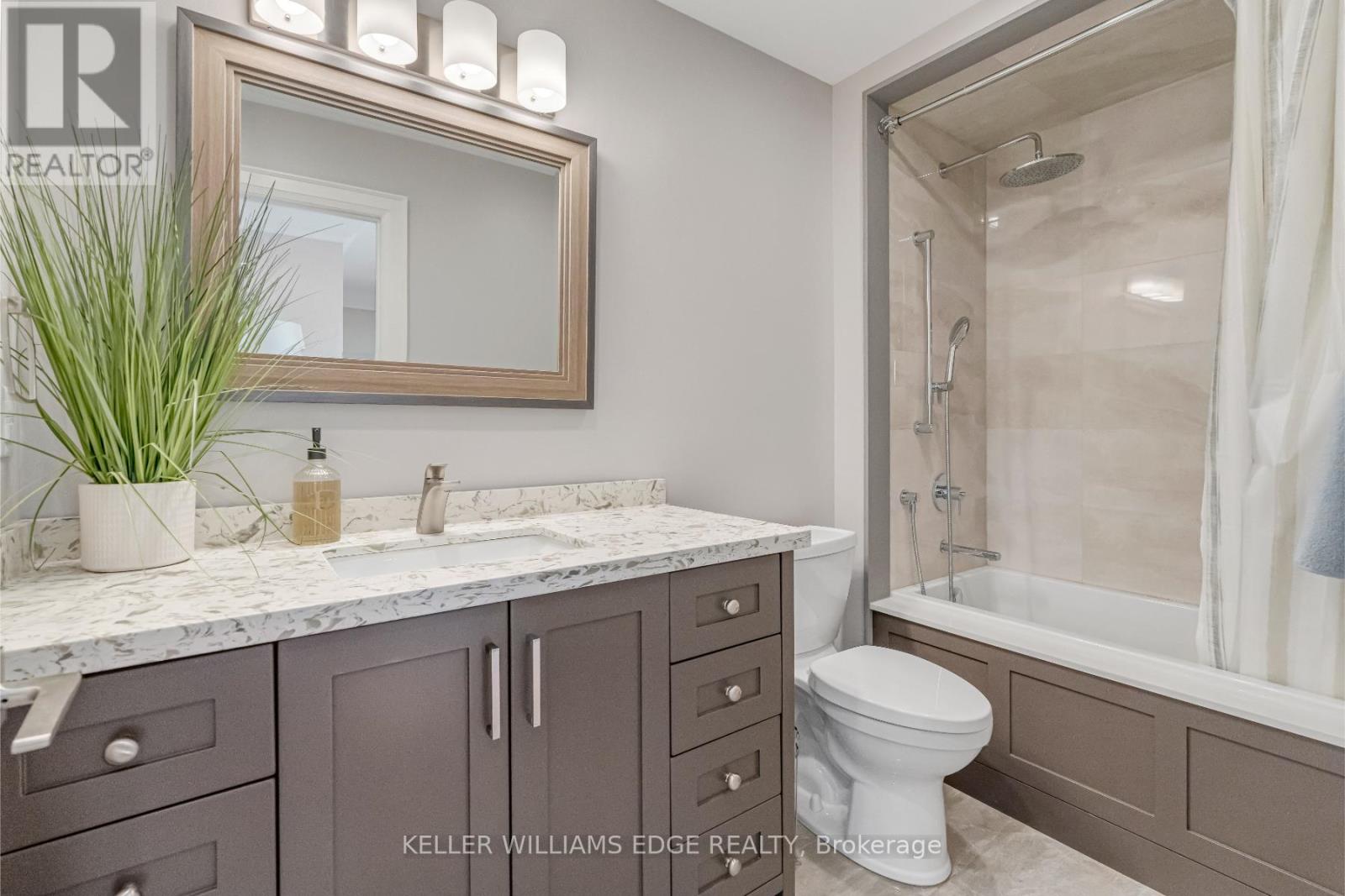 6 Credit Street, Halton Hills, Ontario  L7G 2W1 - Photo 14 - W12323573