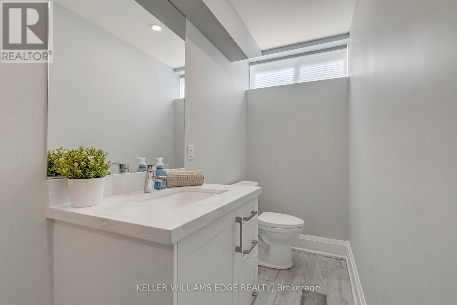 6 Credit Street, Halton Hills, Ontario  L7G 2W1 - Photo 21 - W12323573