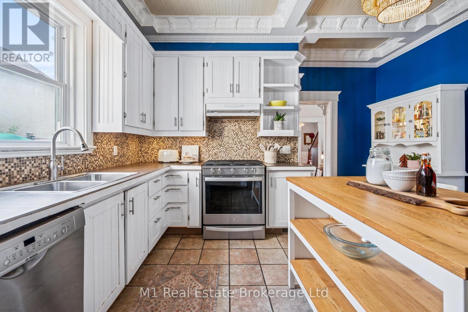 130 Cambridge Street, Cambridge, Ontario  N1R 3S6 - Photo 26 - X12323610