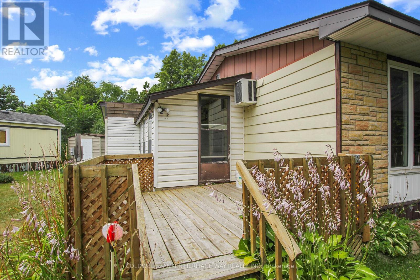1 Pinewood Avenue, Beckwith, Ontario  K7C 3P1 - Photo 20 - X12323594