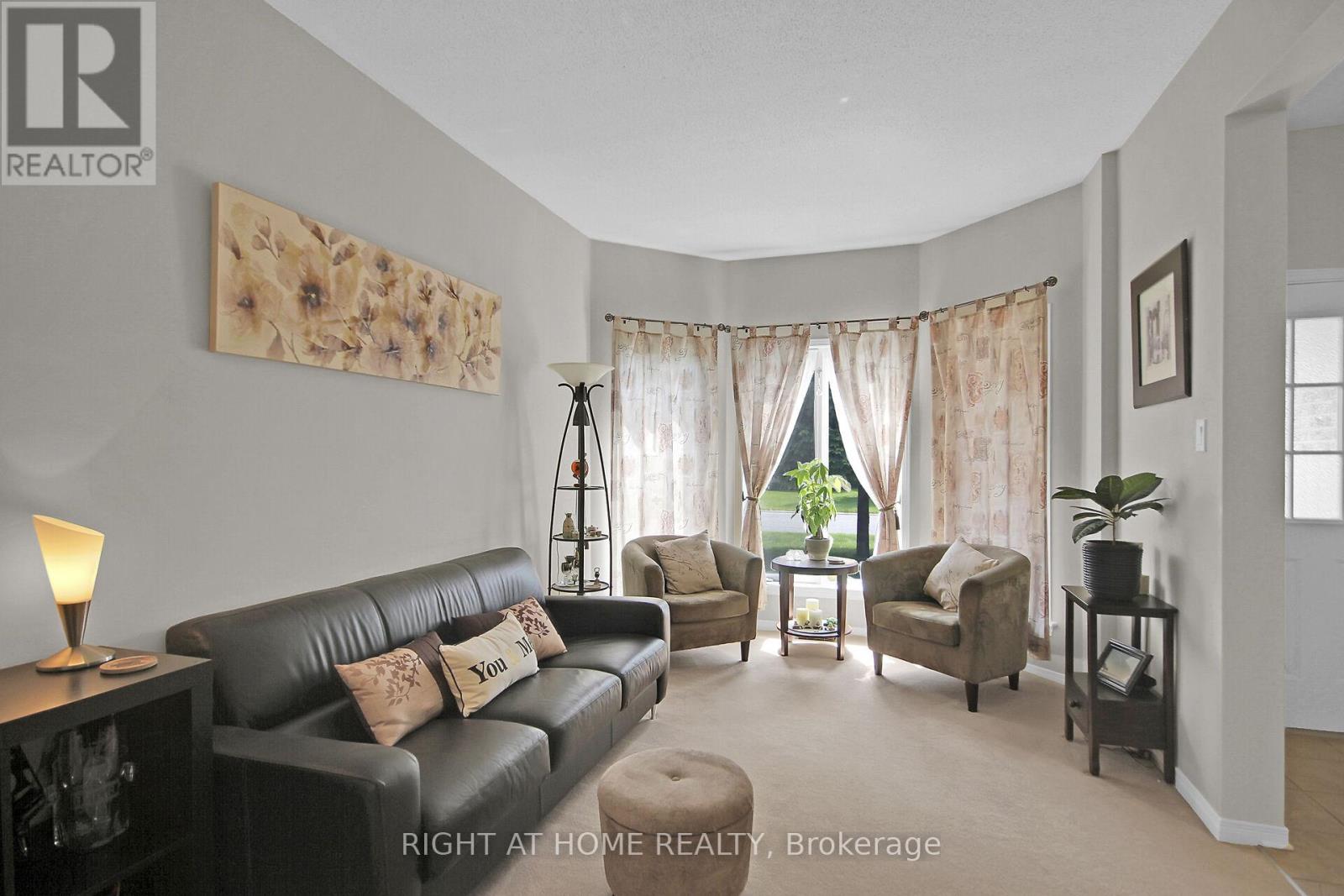Property at 13 SIROCCO CRESCENT image 5